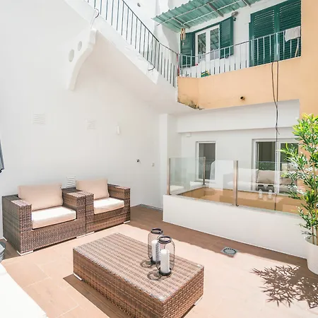 Private Terrace And Design By Buuka Apartment Lisbon